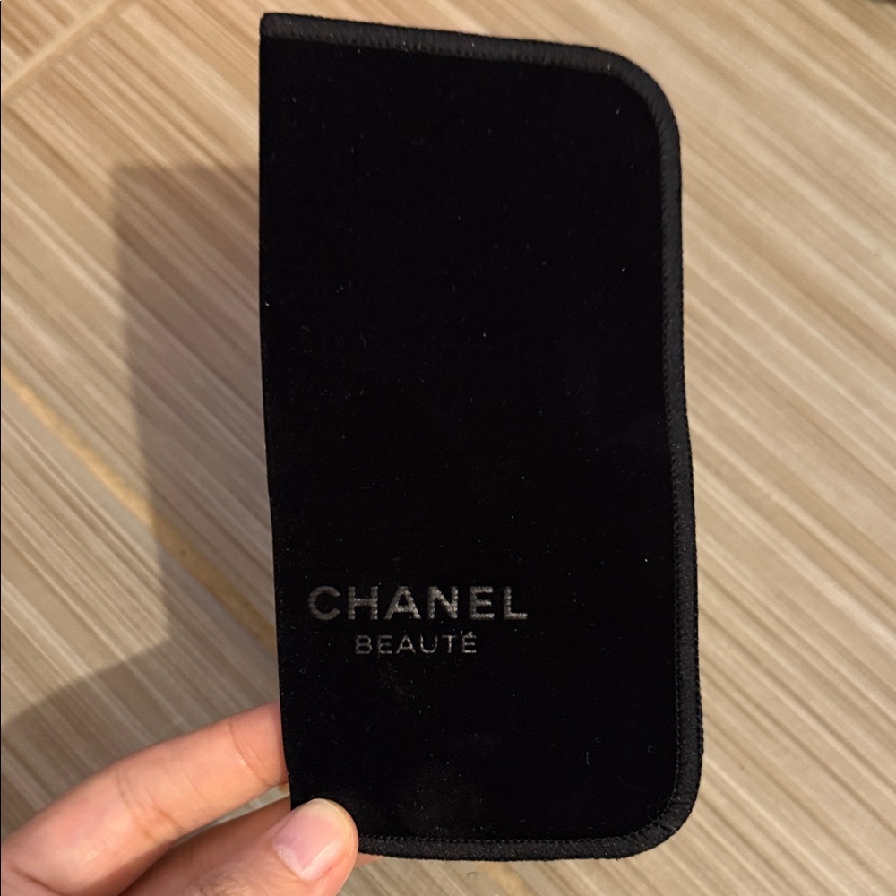 Black Velvet makeup brush Case